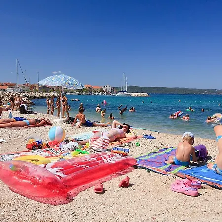 And Pool Nika Διαμέρισμα Bibinje