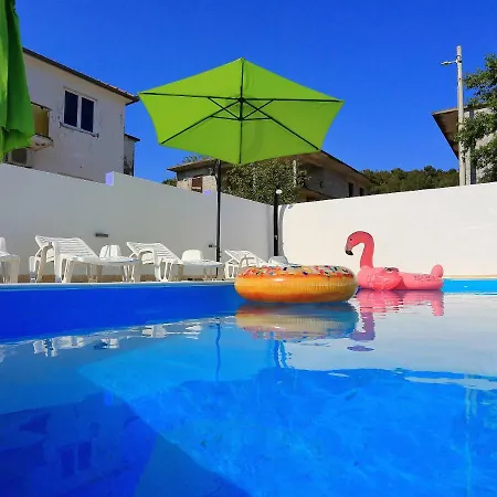 Διαμέρισμα And Pool Nika Bibinje